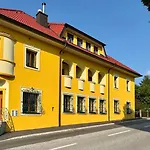 Pensjonat Landgasthof Zur Linde Laaben