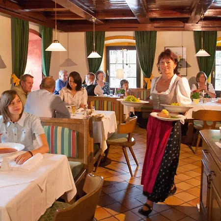 Landgasthof Zur Linde Guest house 3*