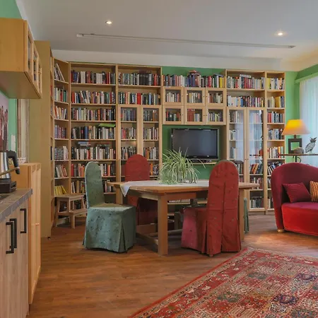 Penzion Landgasthof Zur Linde 3*