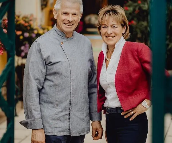 Landgasthof Zur Linde Guest house