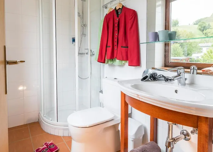 Landgasthof Zur Linde Guest house